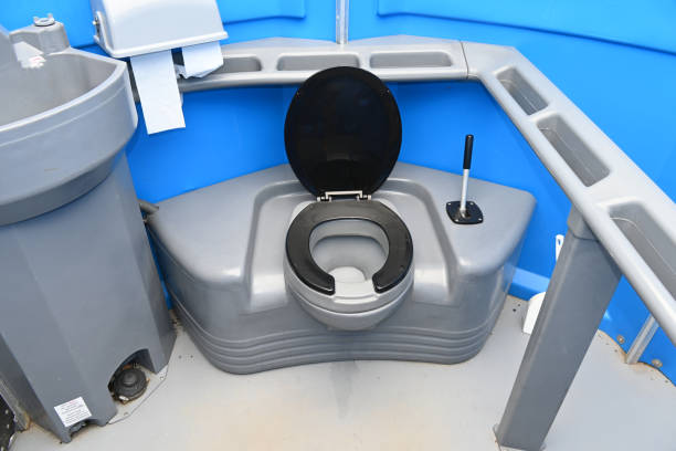 Best High-end porta potty rental  in West Hempstead, NY