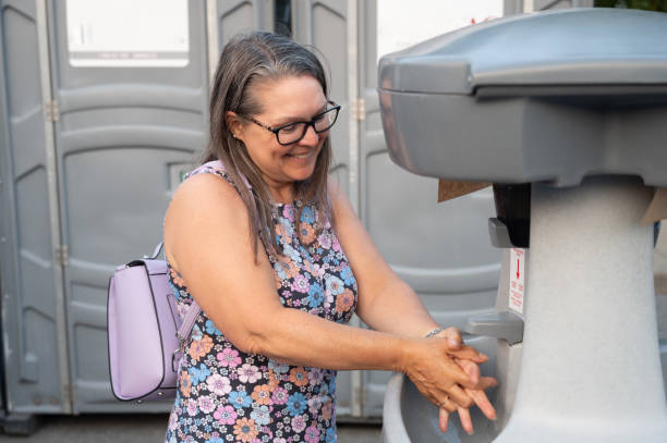 Best Porta potty delivery and setup  in West Hempstead, NY